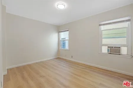 212 S Reeves #4 Beverly Hills, CA 90212