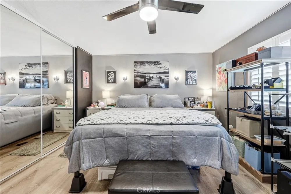 5011 Santa Fe Yorba Linda, CA 92886