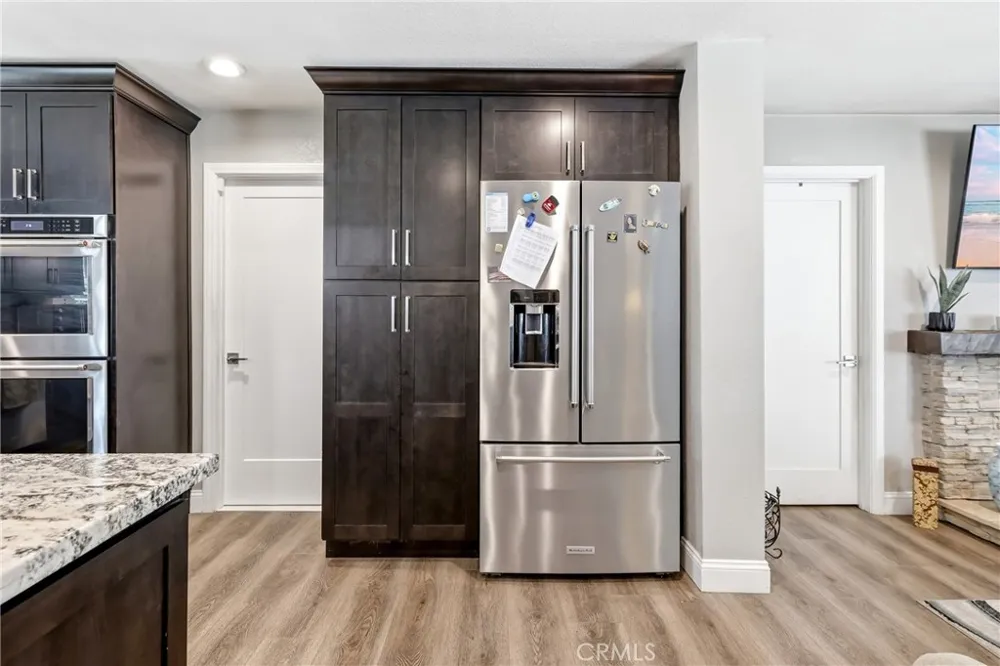 5011 Santa Fe Yorba Linda, CA 92886