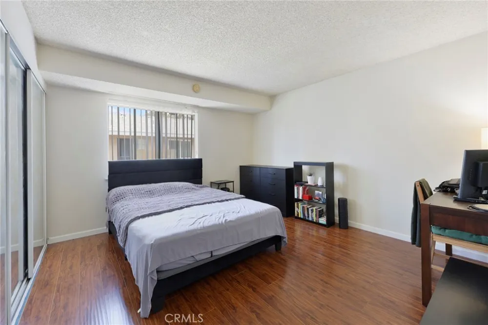 13447 Village Drive Cerritos, CA 90703