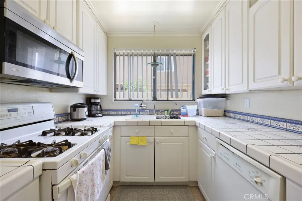 13447 Village Drive Cerritos, CA 90703