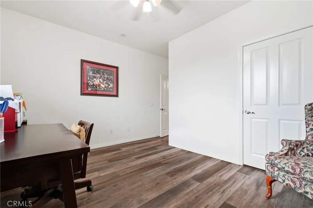 18332 Cayenne San Bernardino, CA 92407