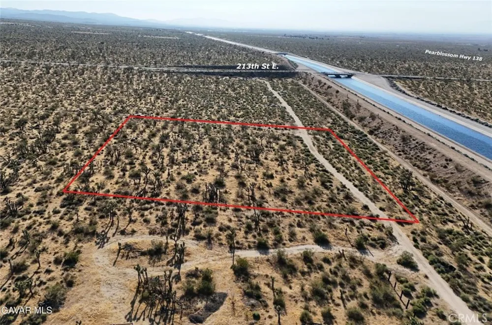 Laurelmere Drive Llano, CA 93544