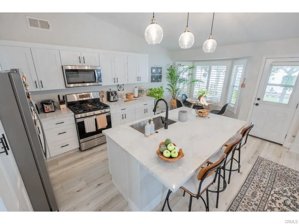 2971 Pembroke Hemet, CA 92545