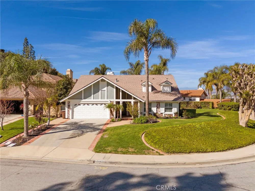 639 S Scout Trail Anaheim, CA 92807