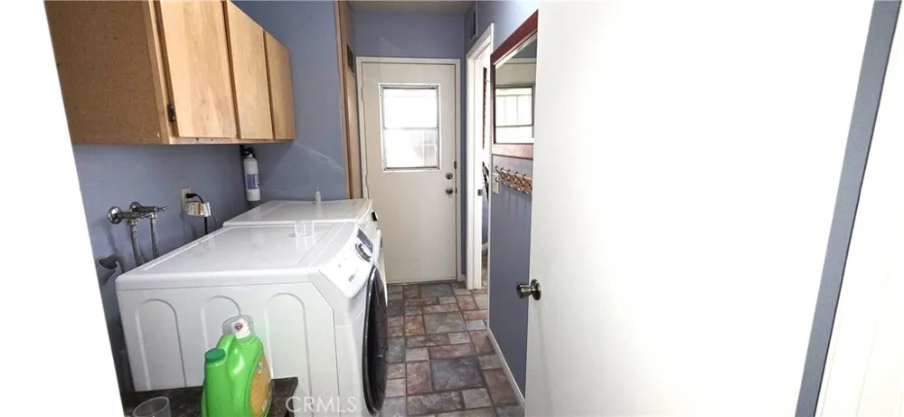 14307 Tonikan Apple Valley, CA 92307