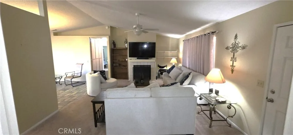 14307 Tonikan Apple Valley, CA 92307