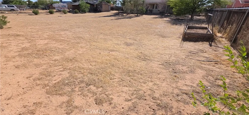 14307 Tonikan Apple Valley, CA 92307