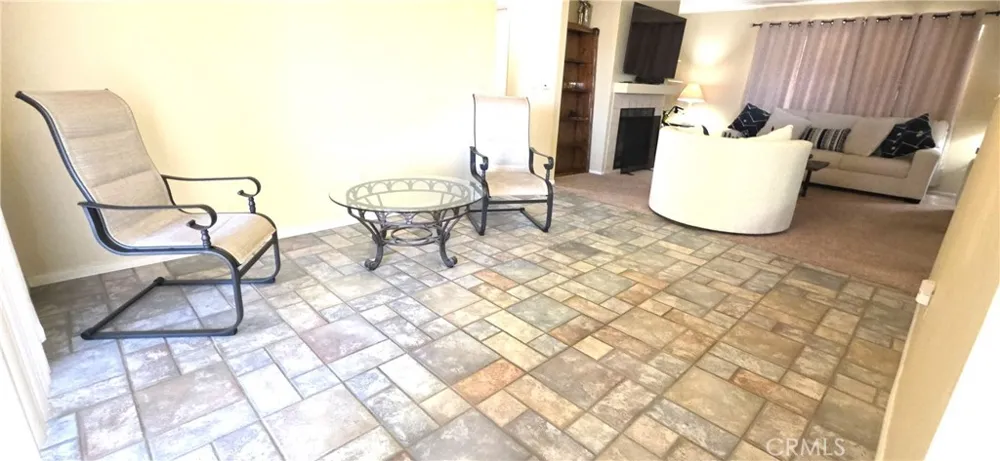 14307 Tonikan Apple Valley, CA 92307