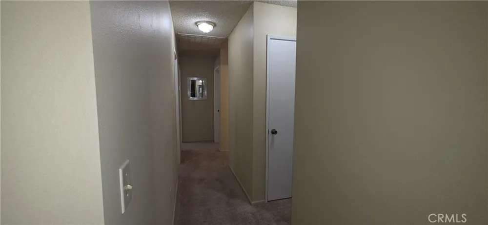 14307 Tonikan Apple Valley, CA 92307