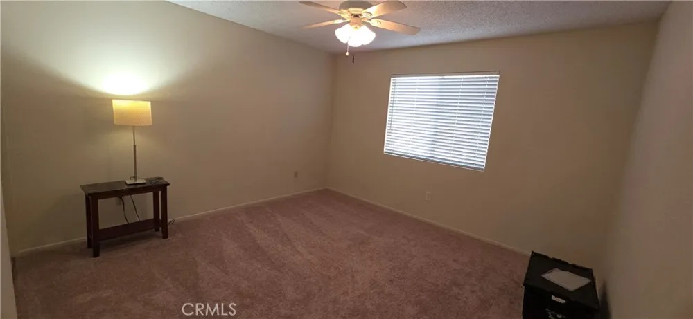 14307 Tonikan Apple Valley, CA 92307