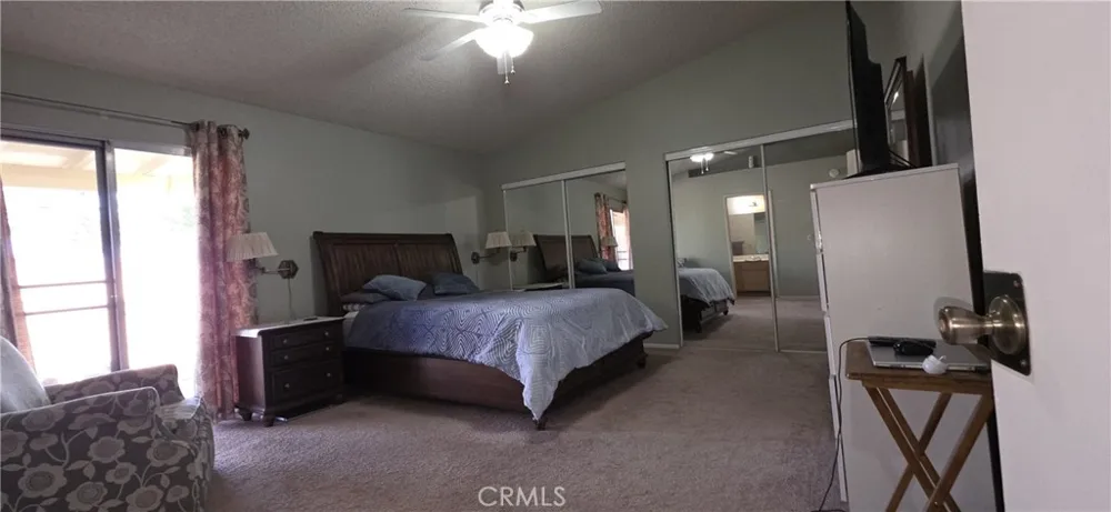 14307 Tonikan Apple Valley, CA 92307