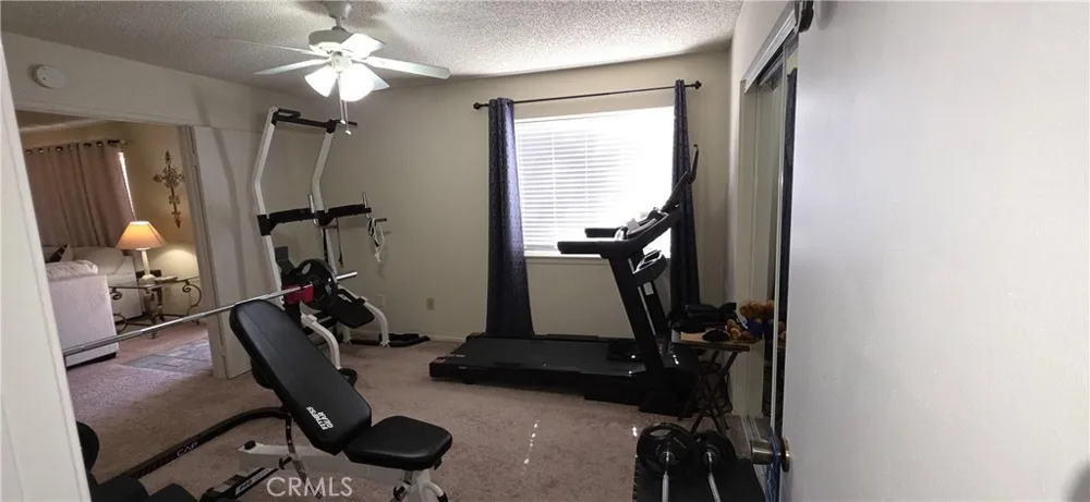 14307 Tonikan Apple Valley, CA 92307