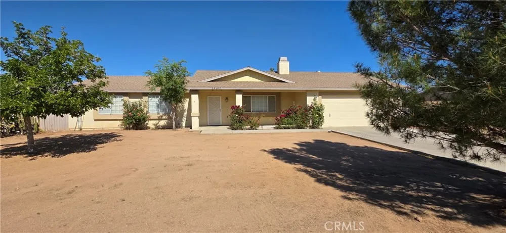 14307 Tonikan Apple Valley, CA 92307