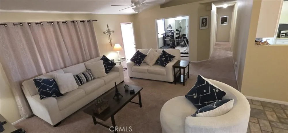14307 Tonikan Apple Valley, CA 92307