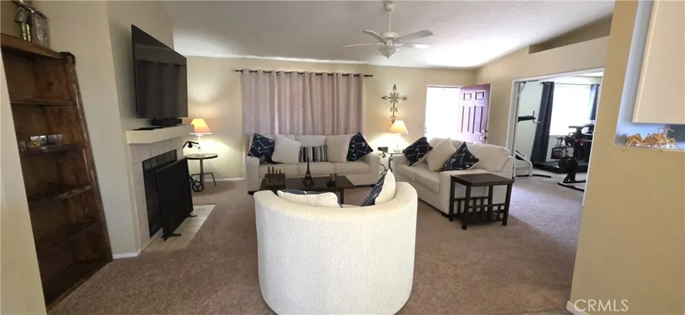14307 Tonikan Apple Valley, CA 92307