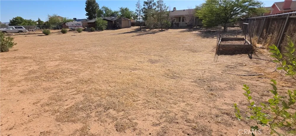 14307 Tonikan Apple Valley, CA 92307
