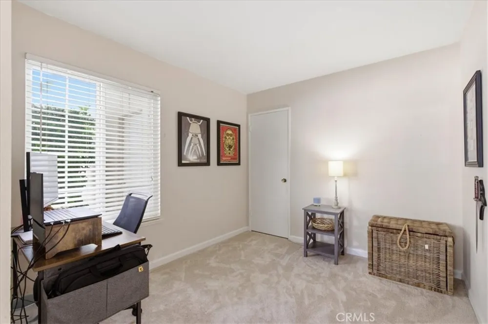 22339 Cheraw Saugus, CA 91350
