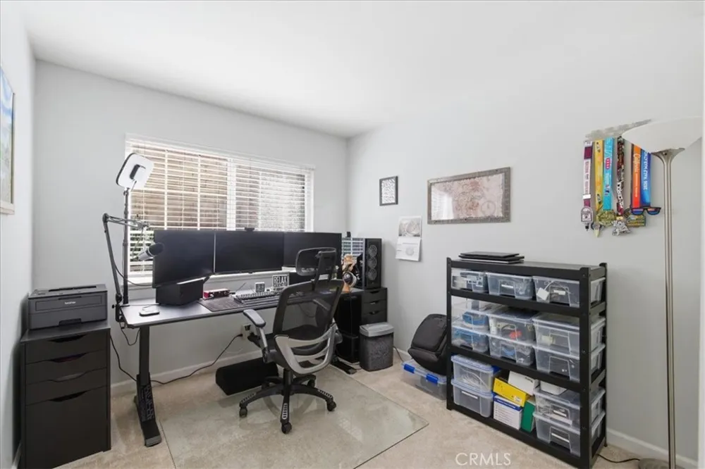 22339 Cheraw Saugus, CA 91350