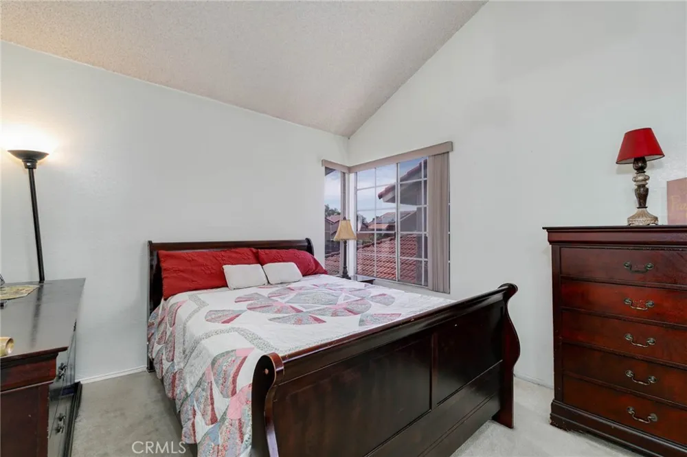 472 S Sherer Compton, CA 90220