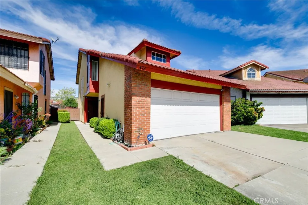 472 S Sherer Compton, CA 90220