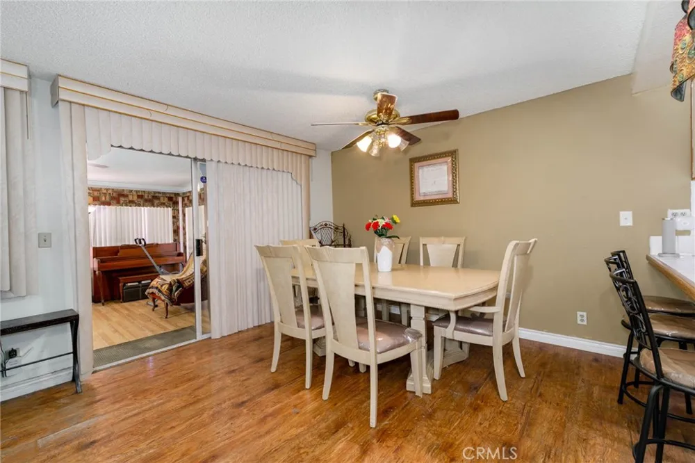 472 S Sherer Compton, CA 90220