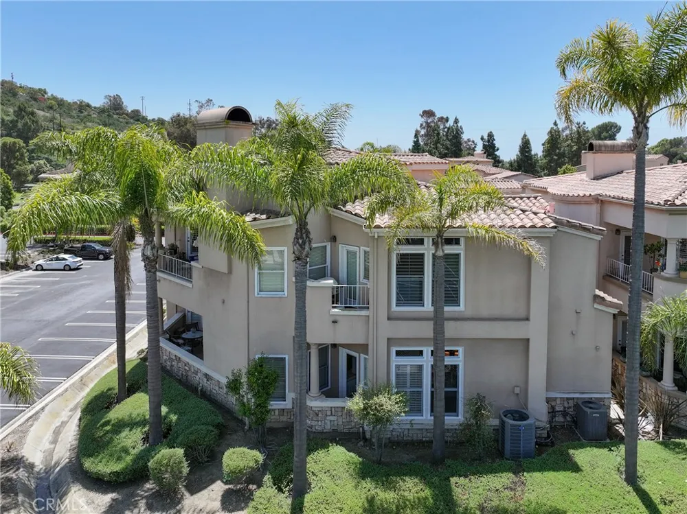 30 Plaza Caloroso San Juan Capistrano, CA 92675