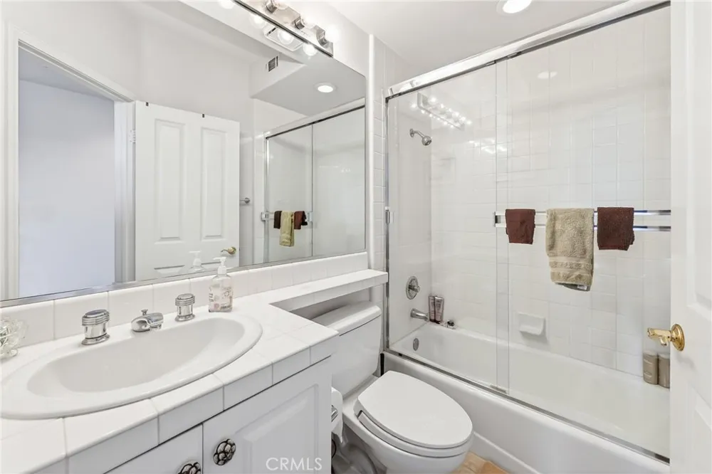 30 Plaza Caloroso San Juan Capistrano, CA 92675
