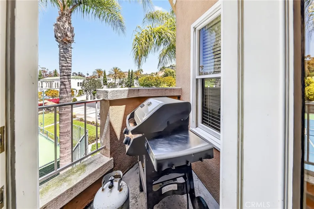 30 Plaza Caloroso San Juan Capistrano, CA 92675
