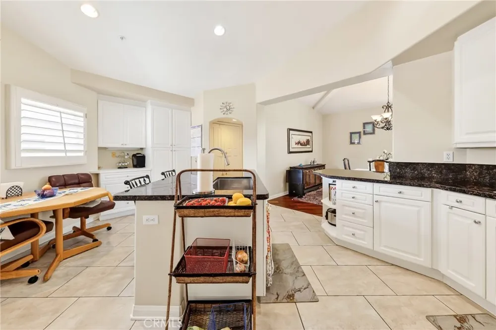 30 Plaza Caloroso San Juan Capistrano, CA 92675