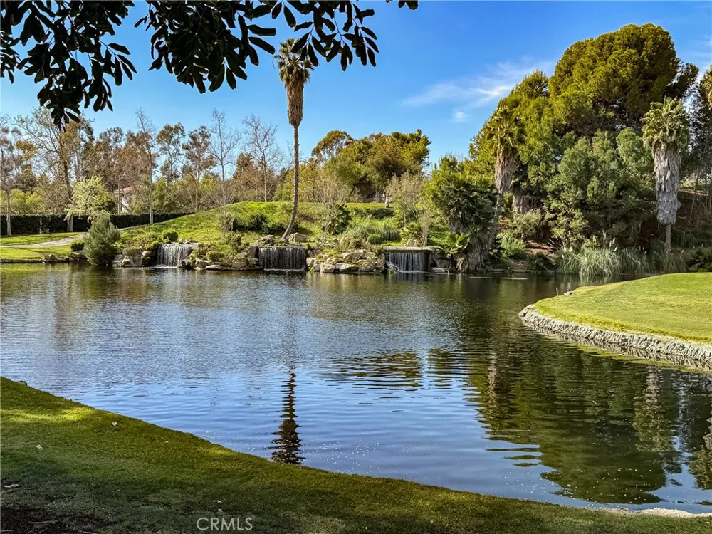 30 Plaza Caloroso San Juan Capistrano, CA 92675