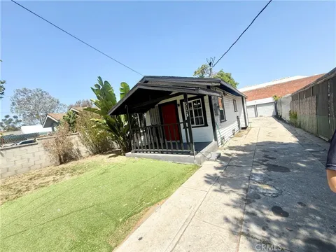 3123 W 67th