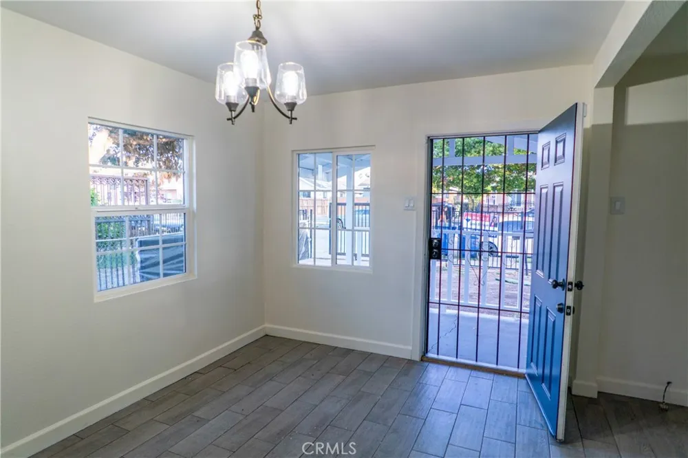 3123 W 67th Los Angeles, CA 90043