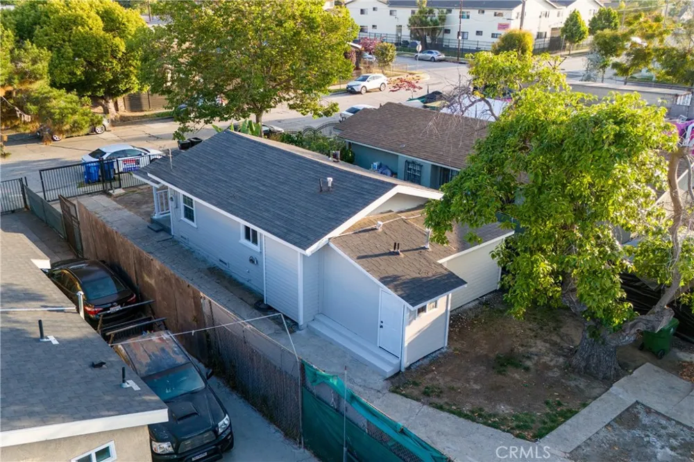 3123 W 67th Los Angeles, CA 90043