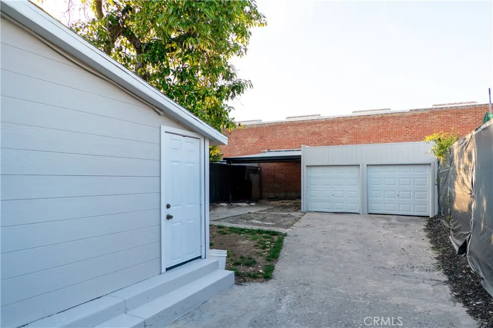 3123 W 67th Los Angeles, CA 90043