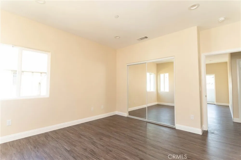 9246 Cedros #6 Panorama City, CA 91402