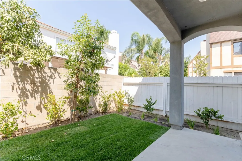 9246 Cedros #6 Panorama City, CA 91402