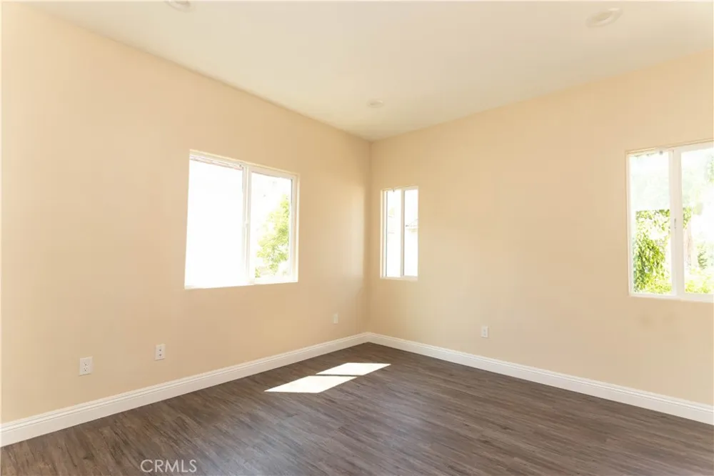 9246 Cedros #6 Panorama City, CA 91402