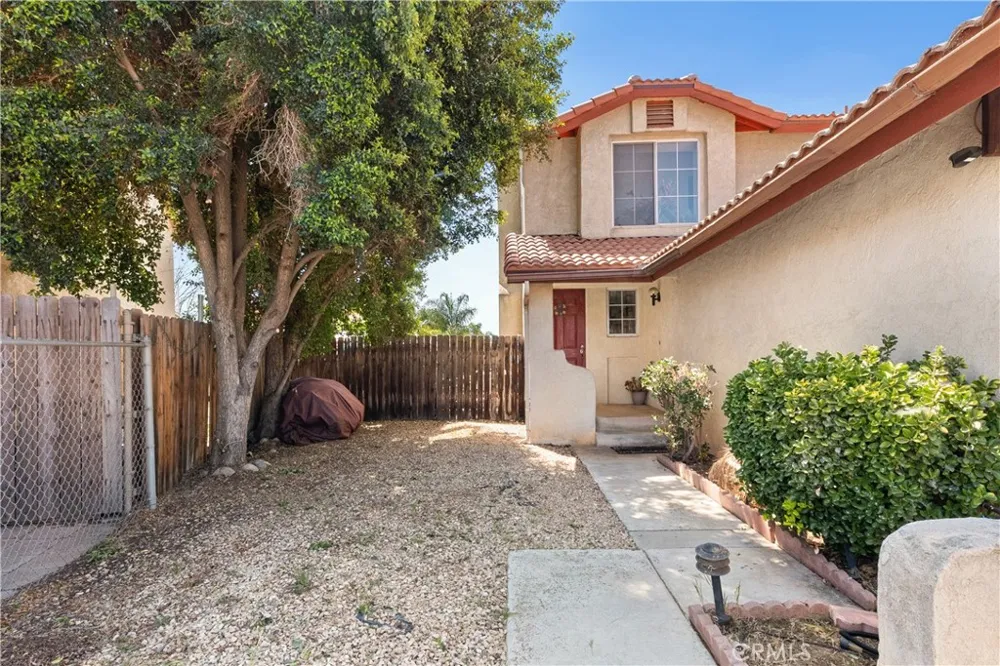 22795 Kiowa Court Moreno Valley, CA 92553
