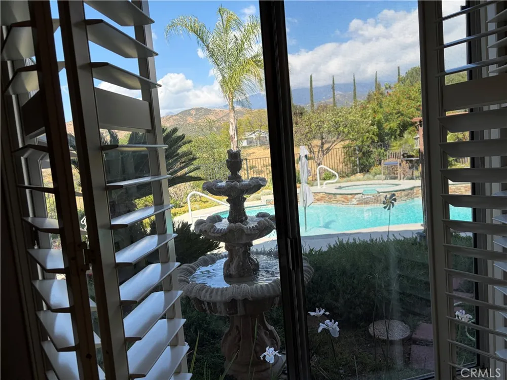 36064 Sharron Way Yucaipa, CA 92399