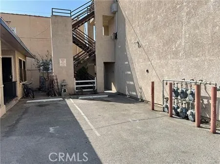 1512 Stanton Long Beach, CA 90804
