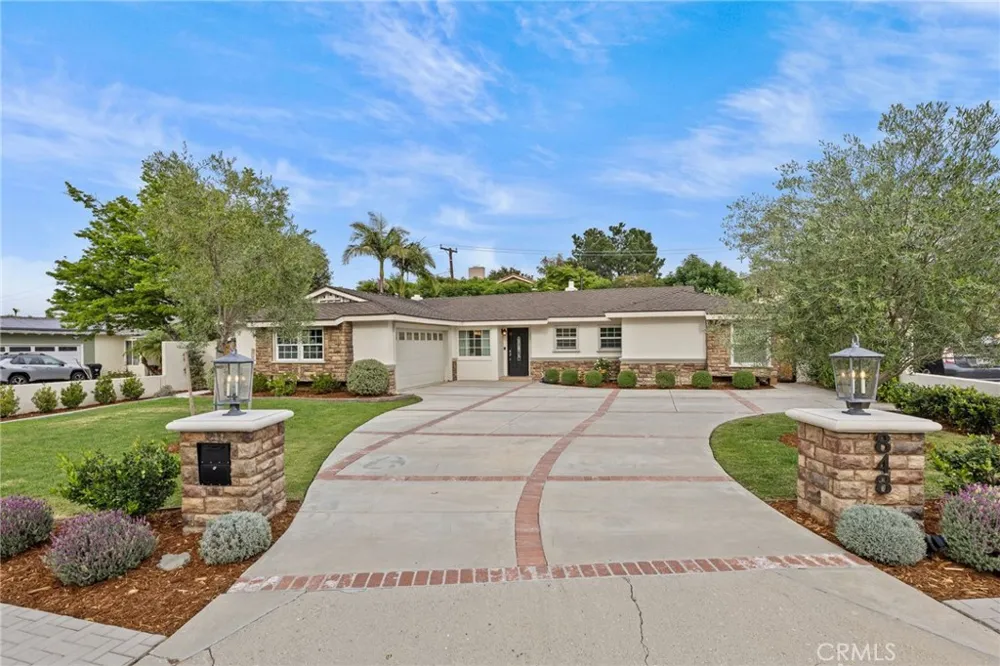 848 S Del Cerro West Covina, CA 91791