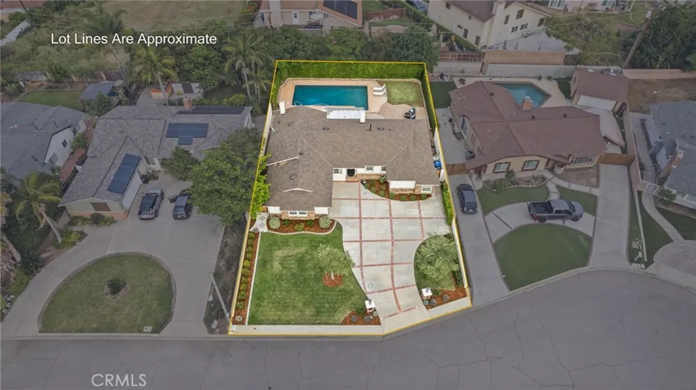 848 S Del Cerro West Covina, CA 91791