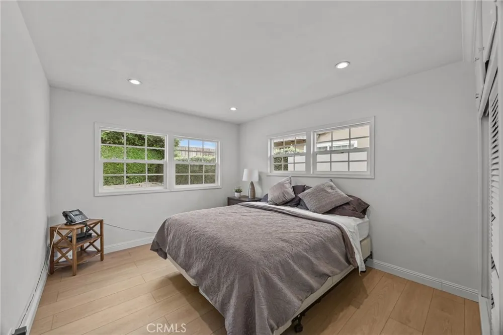 848 S Del Cerro West Covina, CA 91791
