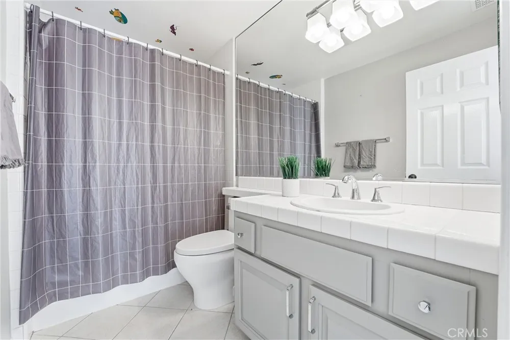 5489 E Suncrest Road Anaheim Hills, CA 92807