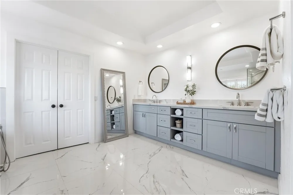 5489 E Suncrest Road Anaheim Hills, CA 92807