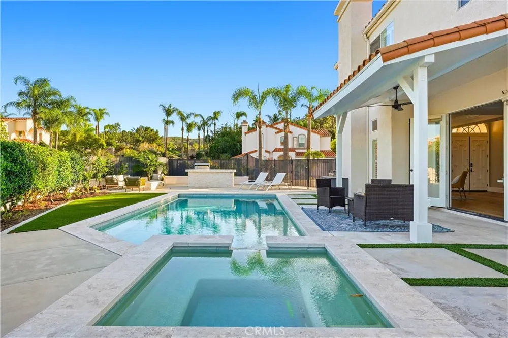 5489 E Suncrest Road Anaheim Hills, CA 92807