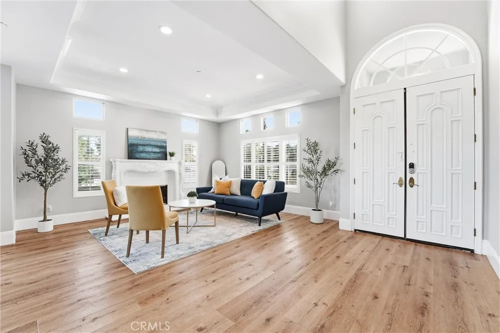 5489 E Suncrest Road Anaheim Hills, CA 92807