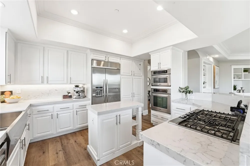 5489 E Suncrest Road Anaheim Hills, CA 92807