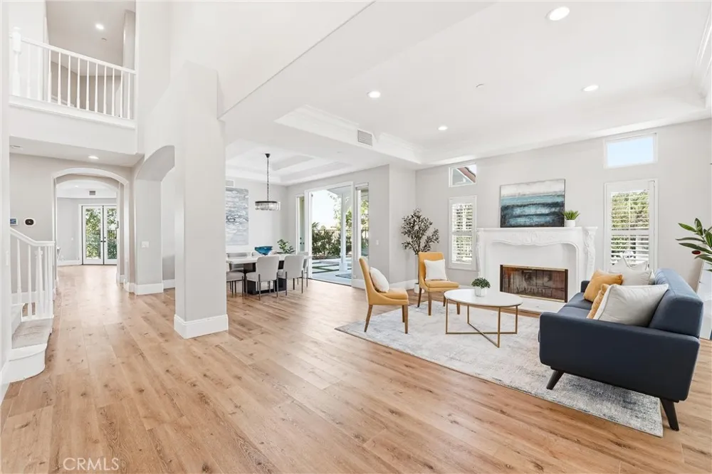 5489 E Suncrest Road Anaheim Hills, CA 92807